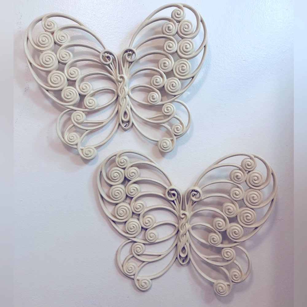 BUTTERFLIES Burwood 1976 VTG White Pair Wall Hanging Bohemian Boho Cottage Core